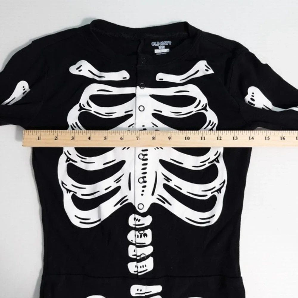 Old Navy Kids Unisex One Piece Skeleton Pajamas Halloween‎ Costume Size XL (12)